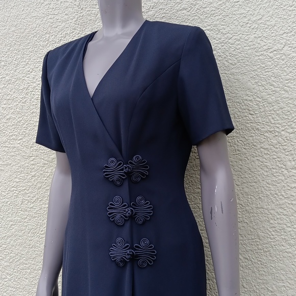ULTRA DRESS NY FORMAL MAXI LENGTH SPECIAL OCCASION DRESS (INDONESIA) - Picture 9 of 17